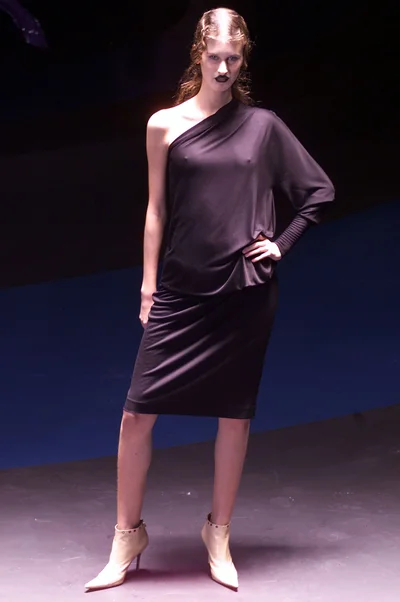 Look 25
